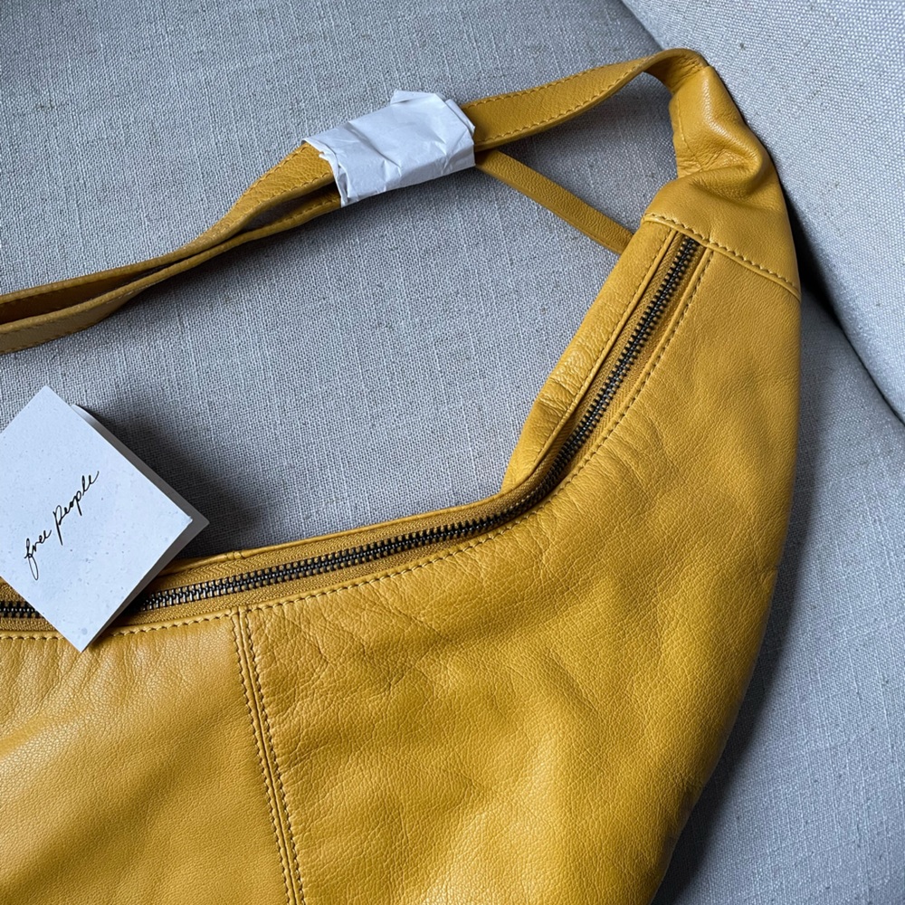 NWT Free People Idle Hands Sling Bag - Picture 8 of 11